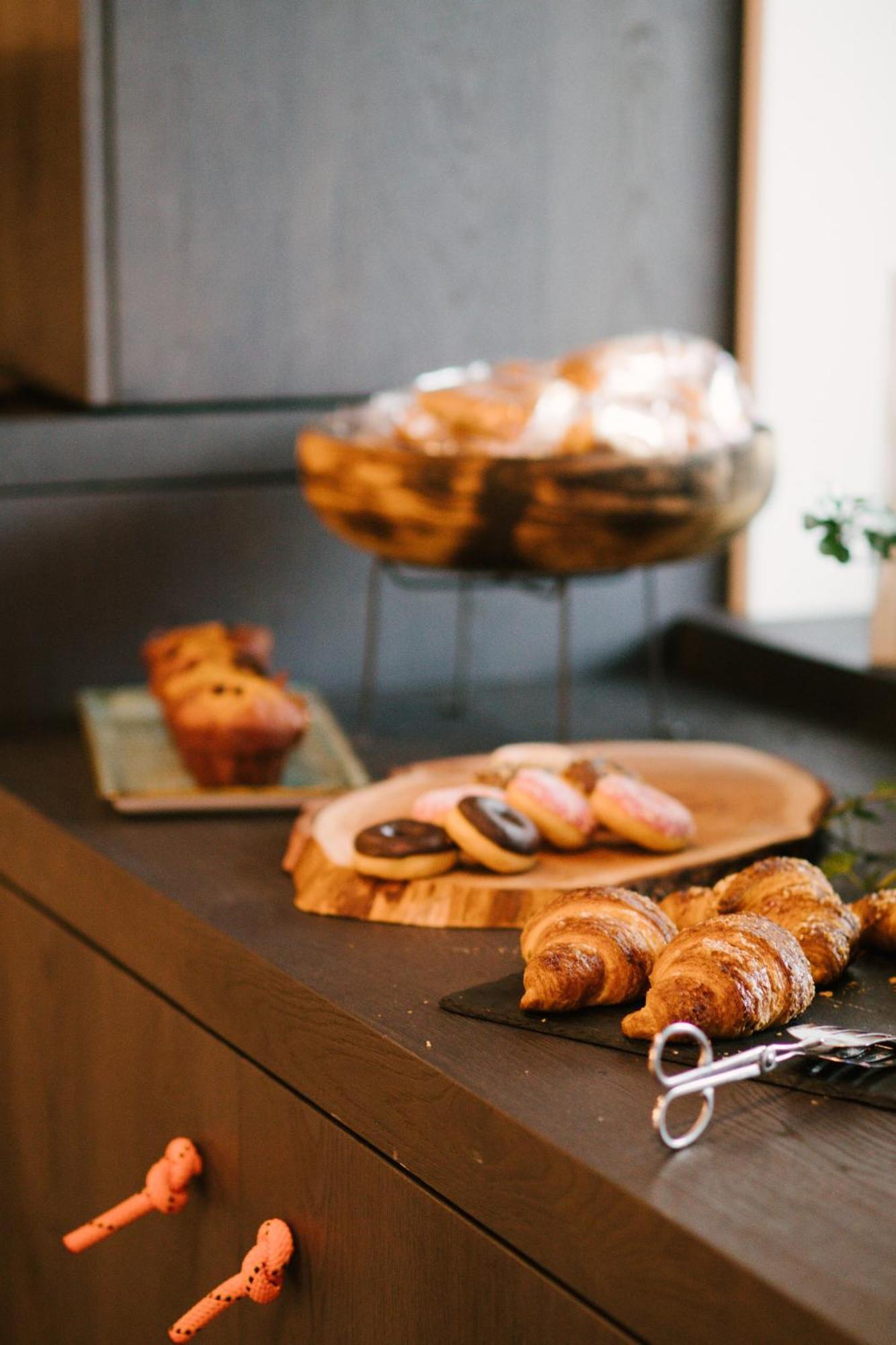 Hotel Wochtla Buam Brunico Ngoại thất bức ảnh