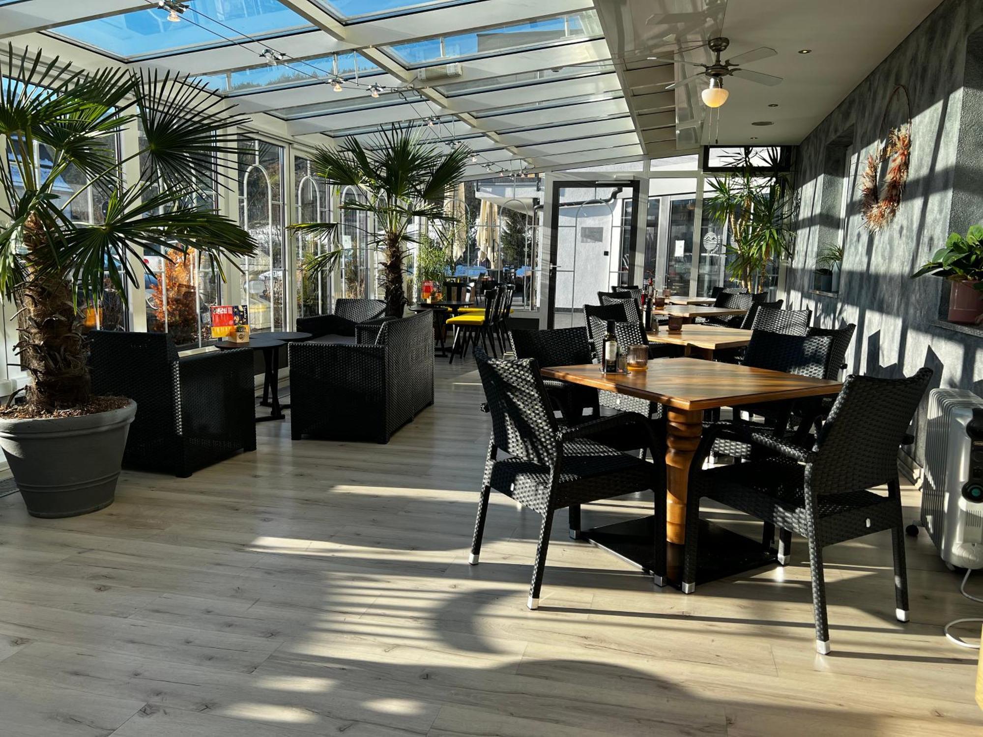 Hotel Wochtla Buam Brunico Ngoại thất bức ảnh