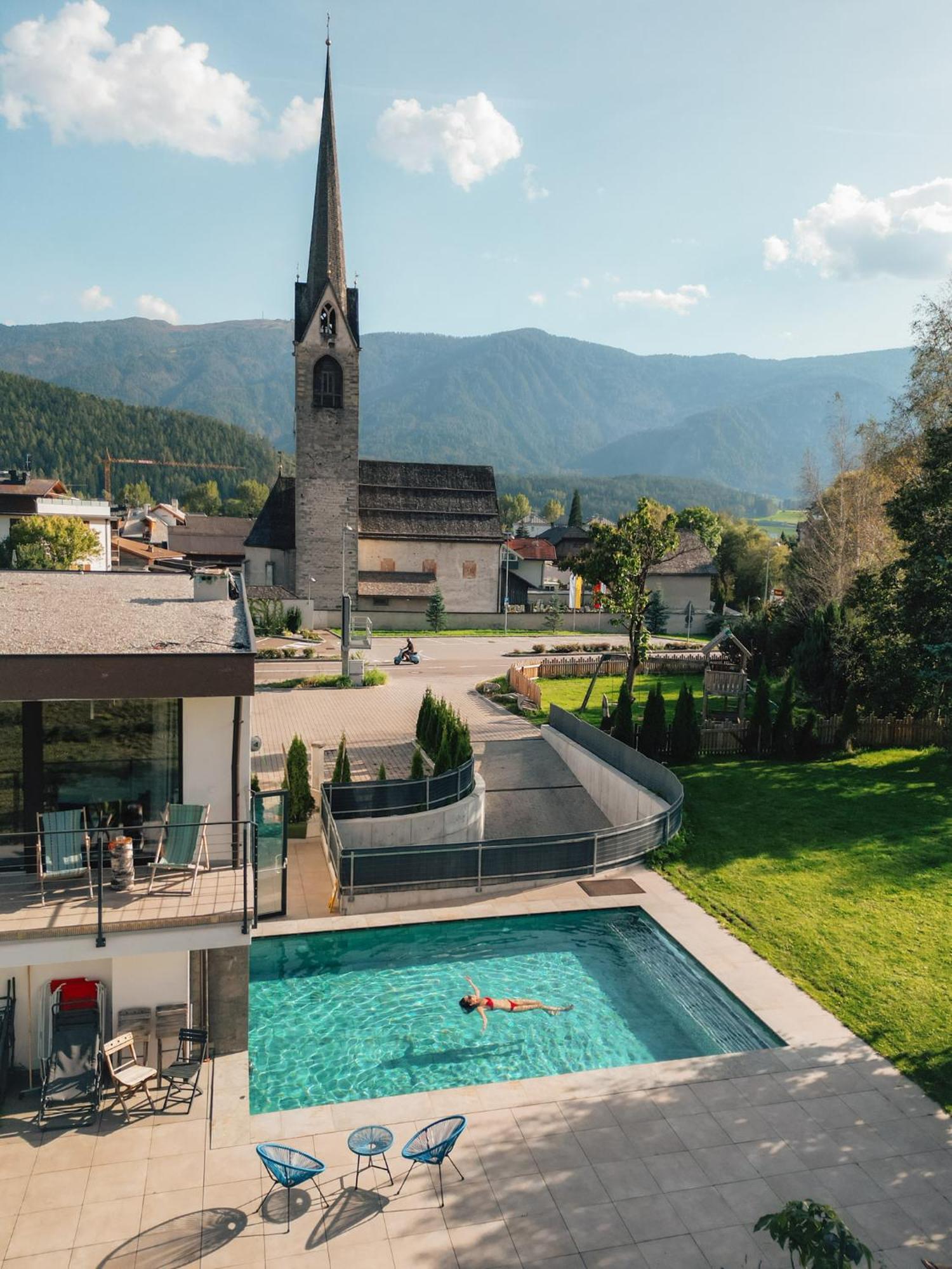 Hotel Wochtla Buam Brunico Ngoại thất bức ảnh